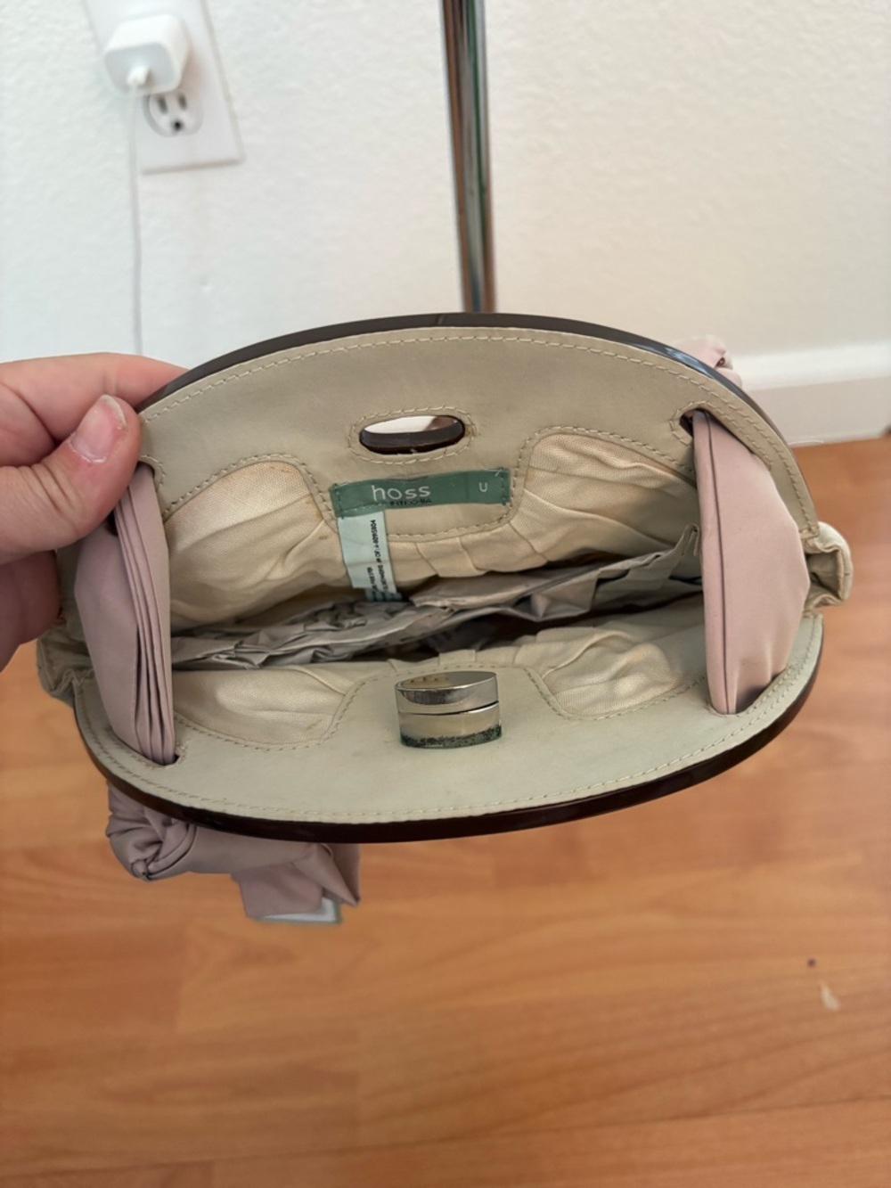Beige and Blush Women's Shoulder Bag - Picture 3 of 3